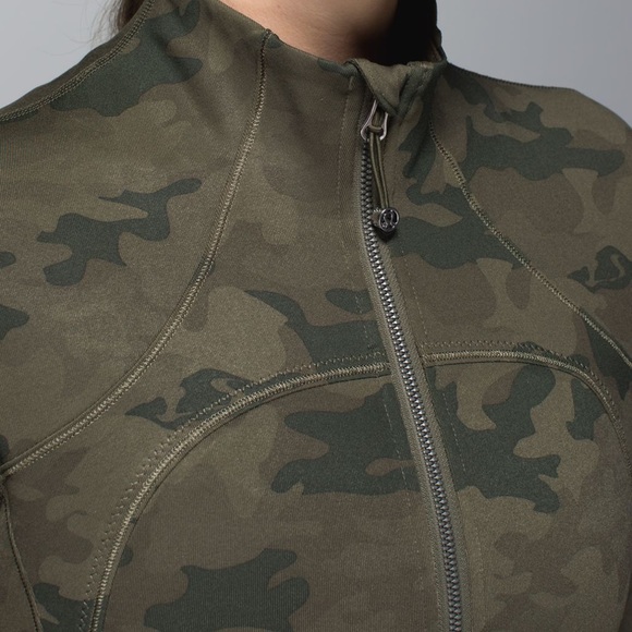 RARE Lululemon Camo Forme Jacket sz 10 - Picture 5 of 10
